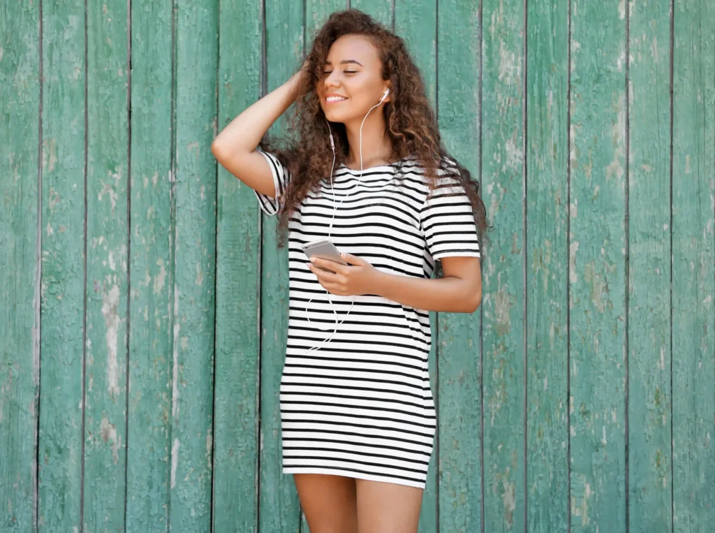 How to dress up t shirt dress